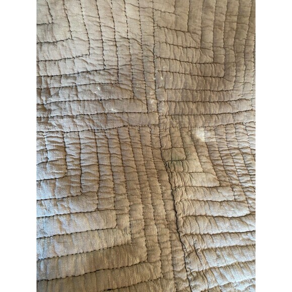 Quilt vintage twin size hand stitched 72 x 87 patchwork - Picture 7 of 12